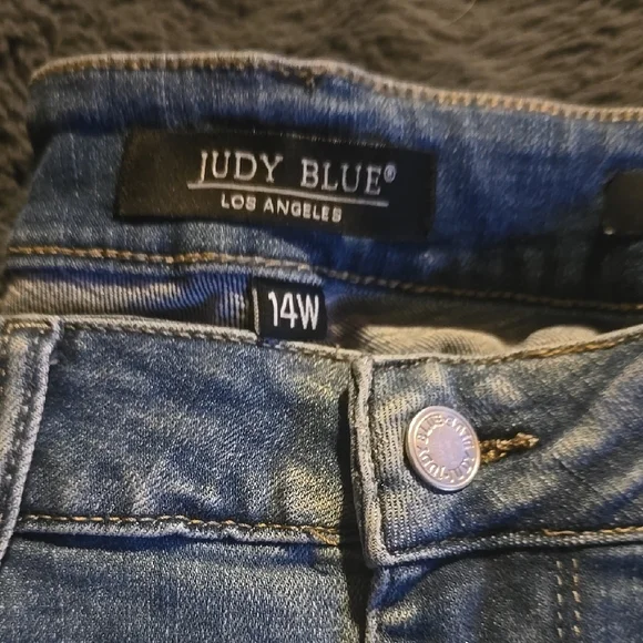 Distressed Blue Jeans for Women - Picture 2 of 2